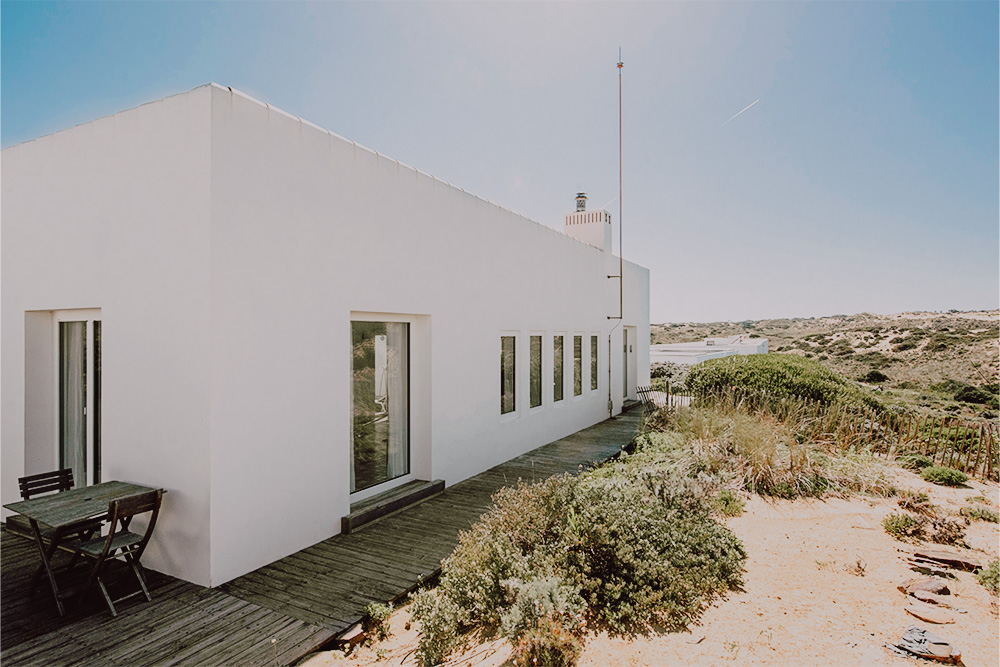 SANDERLING EXTERIOR